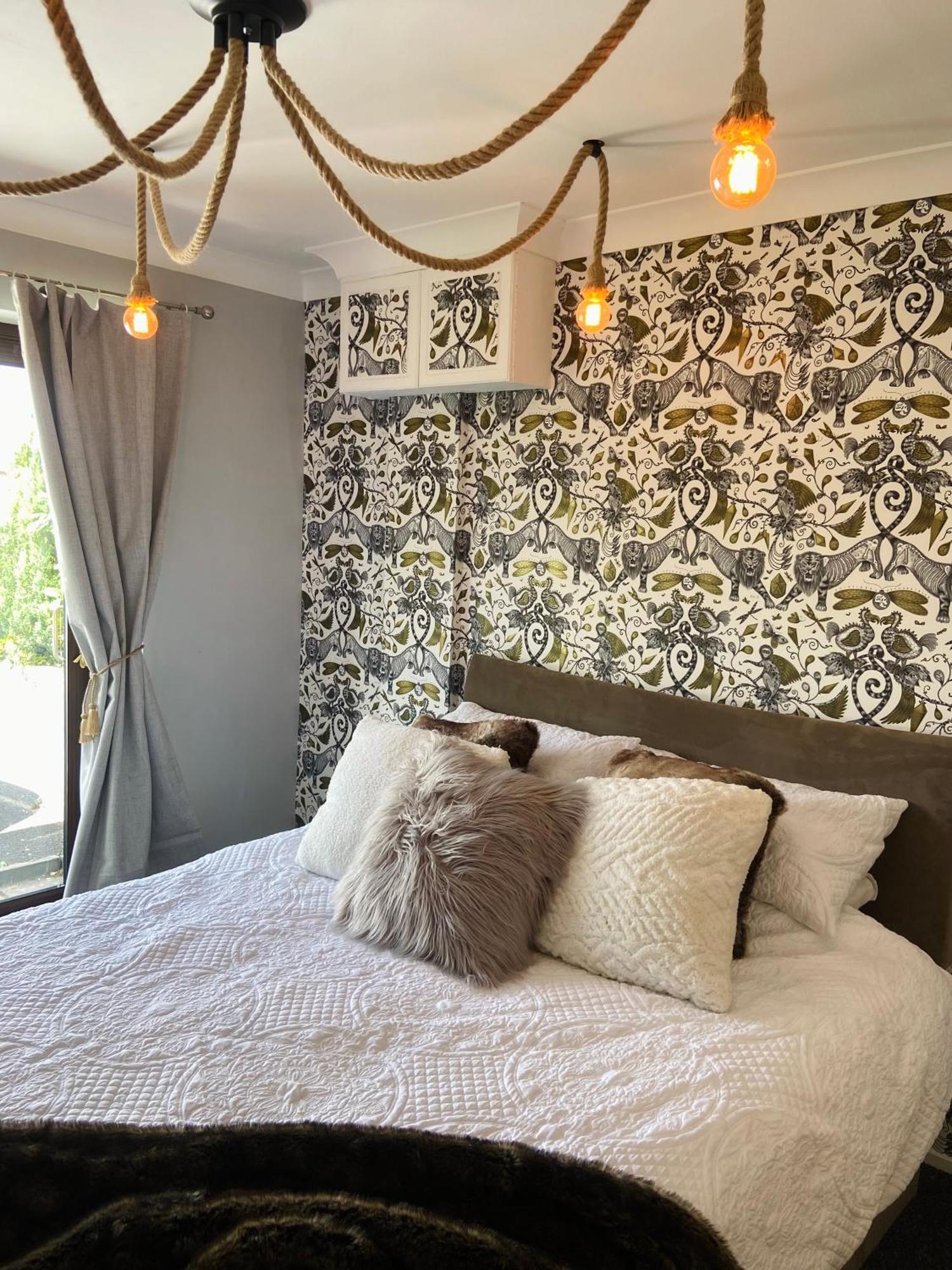 Stunning Quirky Home In Amble Buitenkant foto